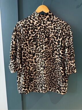 Zara Leopard Oversized Leopard Print Mock-Neck Top in Tan and Black XS